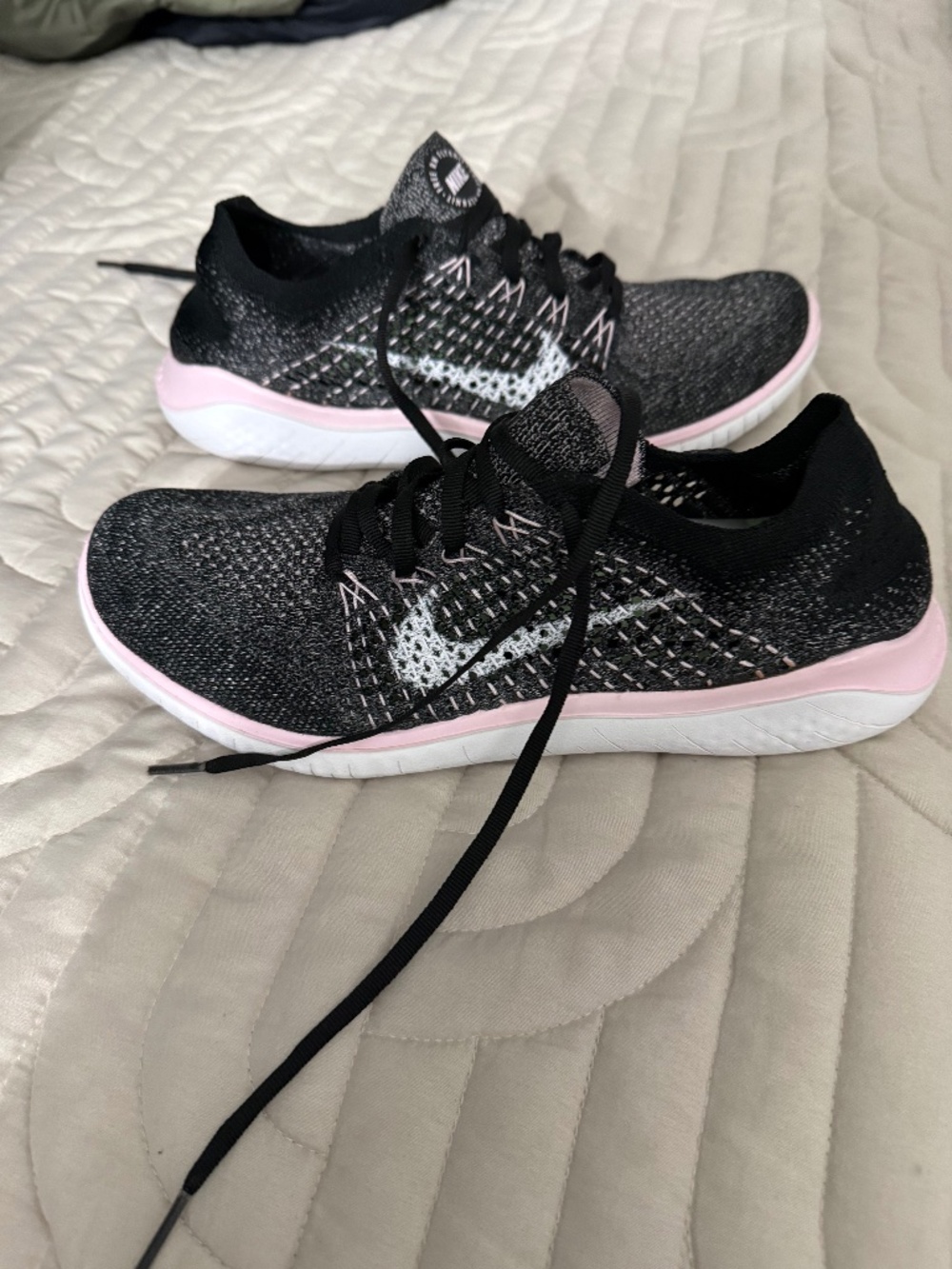 Women Nike sneaker